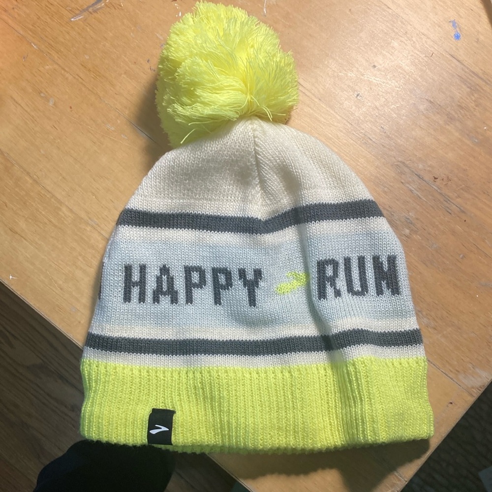 Brooks winter running hat